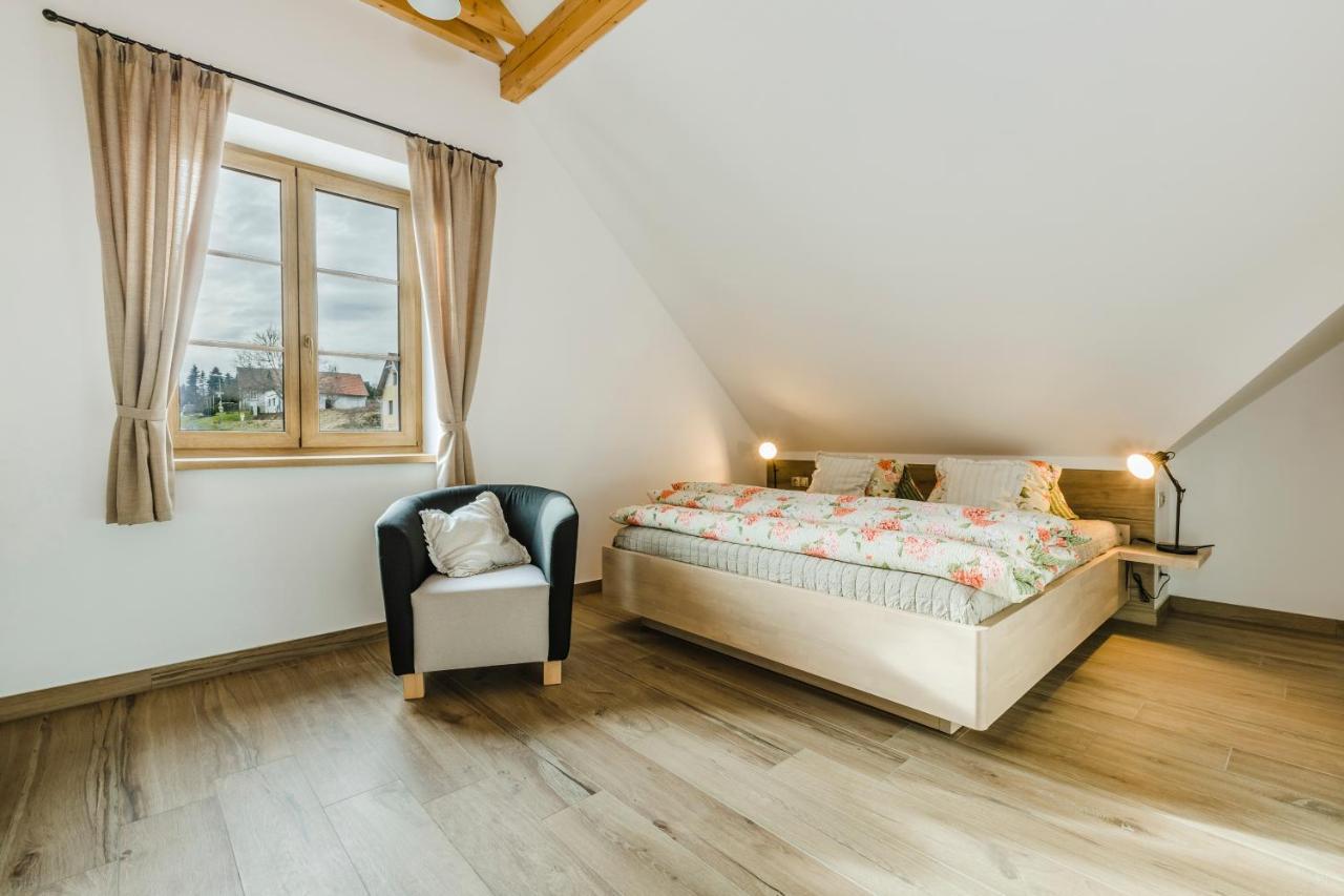 Penzion Zvon Horní Stropnice Exteriér fotografie